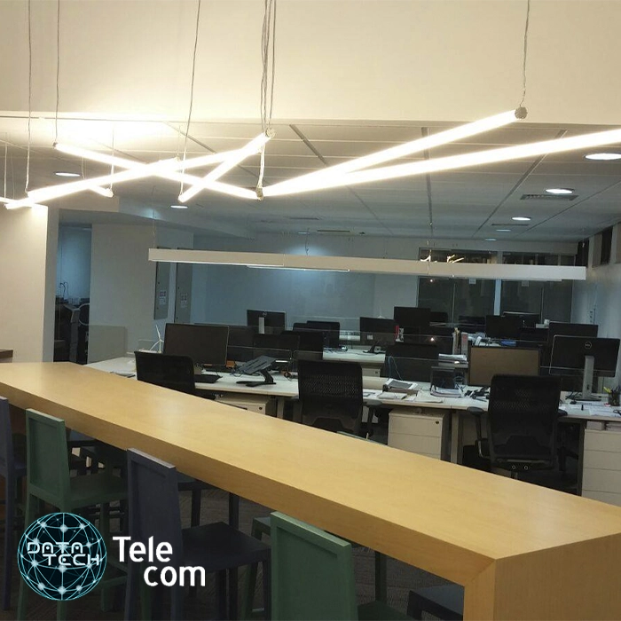 Organizador de cabos para home office e coworking